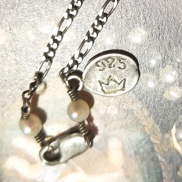 YVONE CHRISTA Sterling Pearl Necklace - Picture 3 of 7